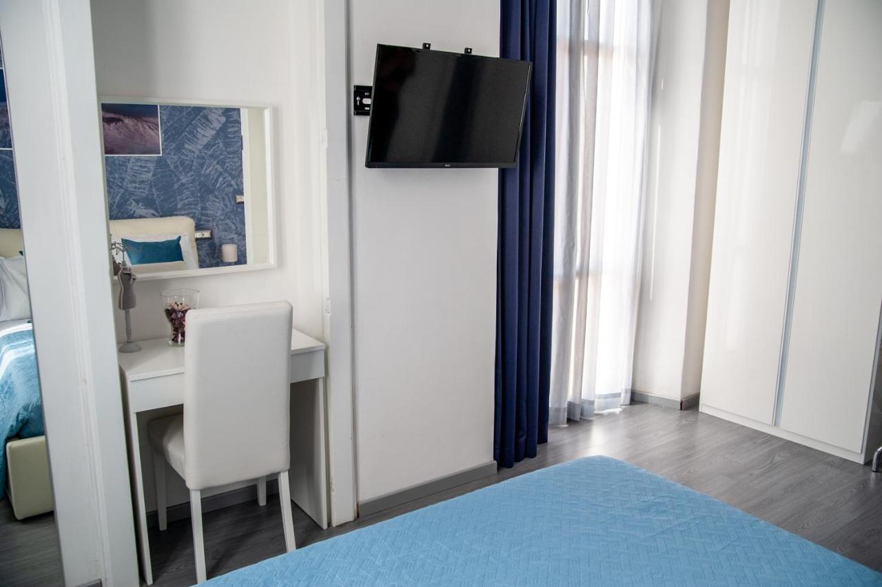 Casa Del Marchese B&B Riposto Bagian luar foto