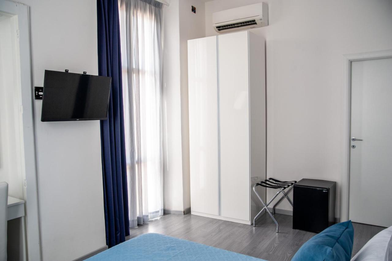 Casa Del Marchese B&B Riposto Bagian luar foto