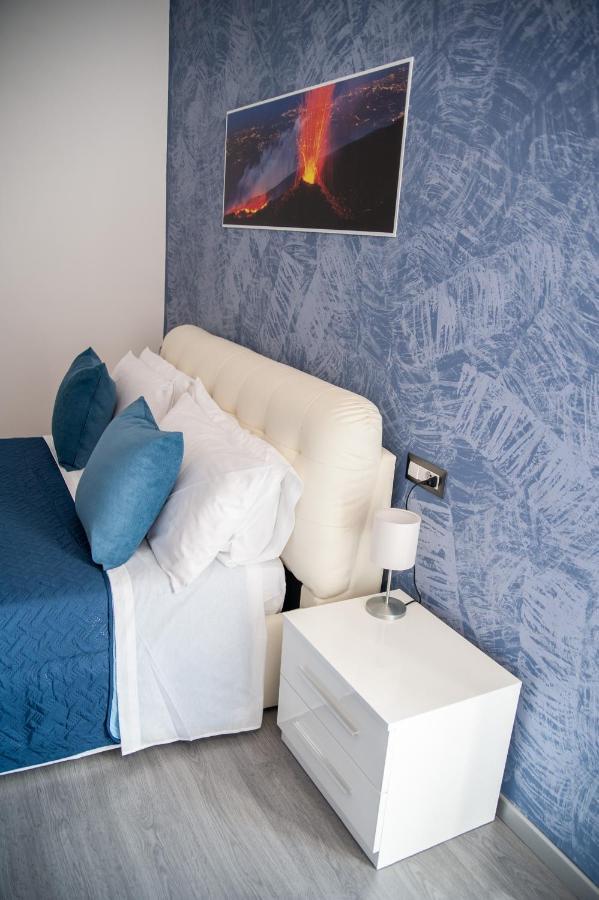 Casa Del Marchese B&B Riposto Bagian luar foto