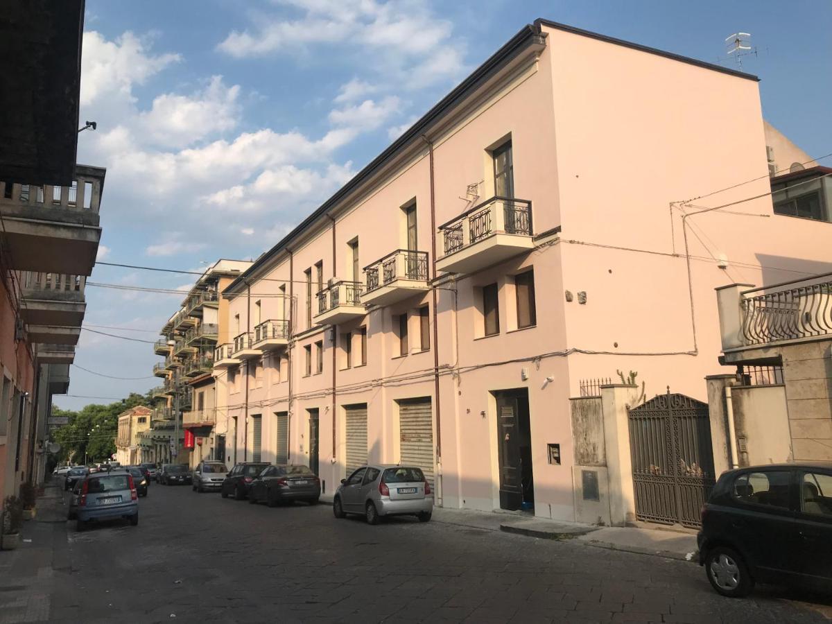Casa Del Marchese B&B Riposto Bagian luar foto